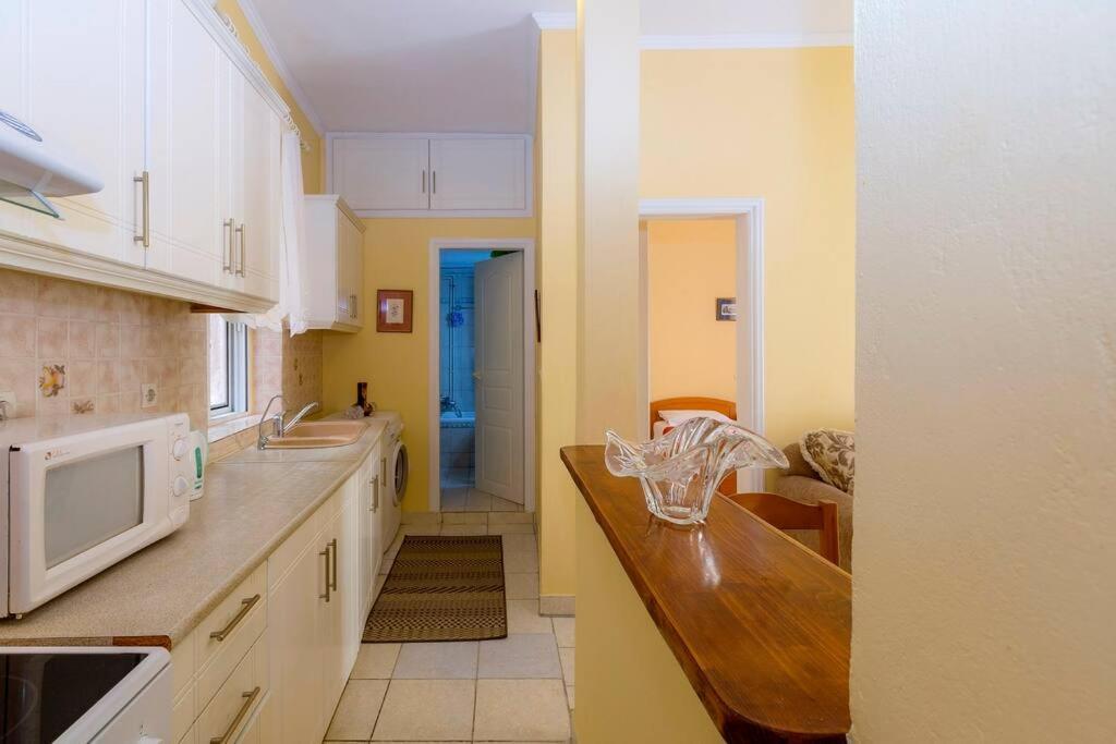 Ria'S Apartment In Corfu Town Екстер'єр фото
